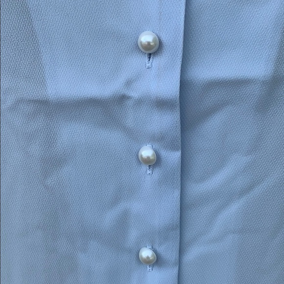 ❌DONATED❌Pale Blue Pearl Button Up V-neck Blouse Top - Picture 6 of 8